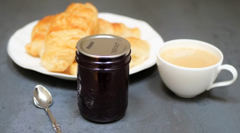 Boozy Concord Grape Jelly